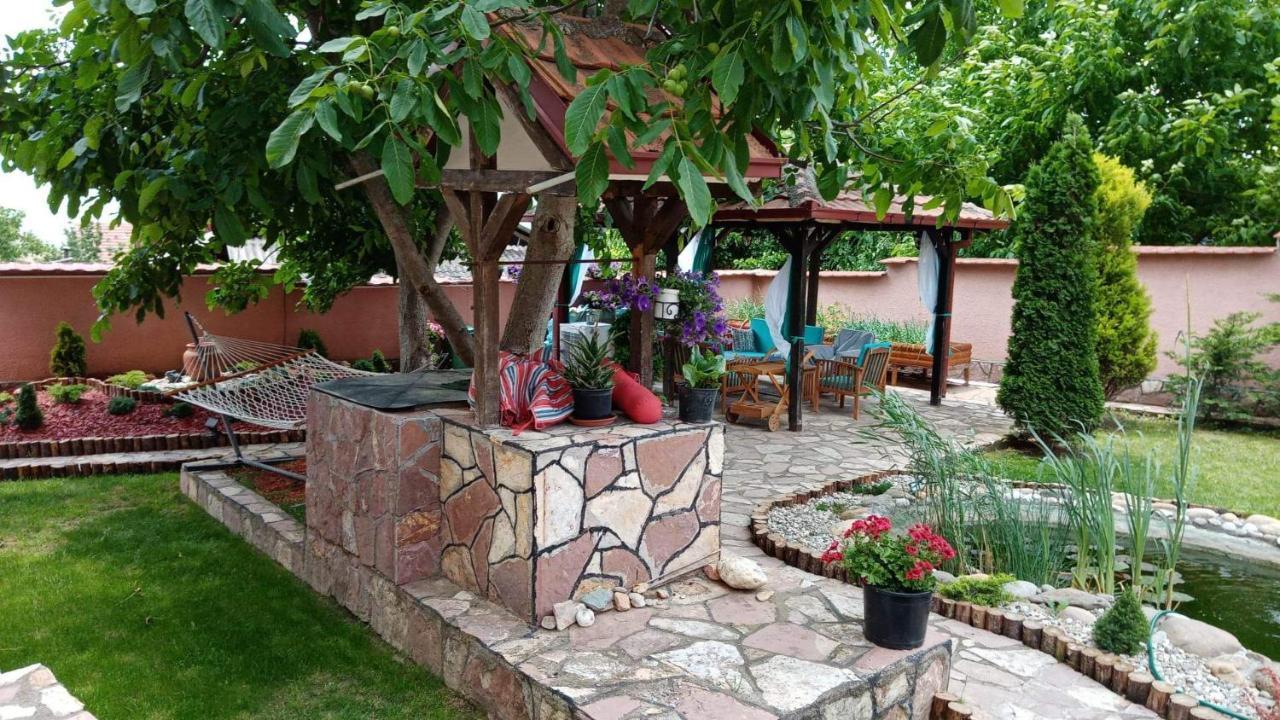 Villa Diana Apartments Skopje Zewnętrze zdjęcie