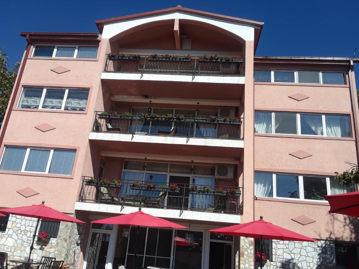 Villa Diana Apartments Skopje Zewnętrze zdjęcie